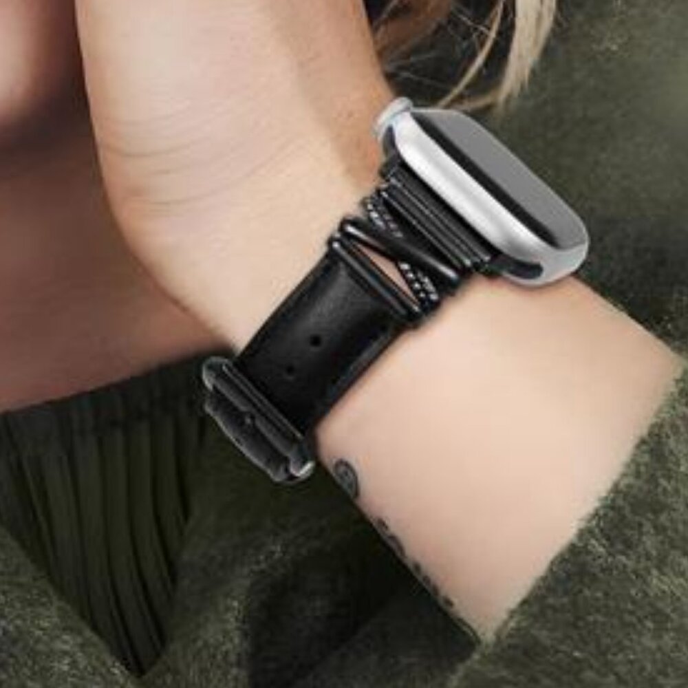 NEW Black Leather Slim Fashion Apple Watch Band - Picture 5 of 6